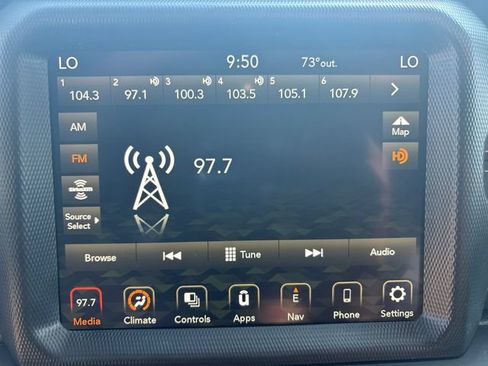 Used 2023 Jeep Wrangler Unlimited Sahara AWD/4WD image 30