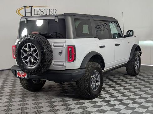 Used 2024 Ford Bronco Badlands AWD/4WD image 7