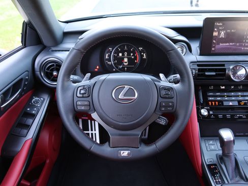 Used 2025 Lexus IS 350 F Sport RWD image 18