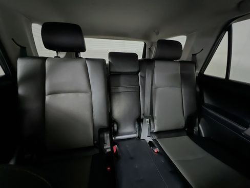 Used 2019 Toyota 4Runner SR5 Premium image 32