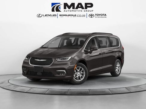 Used 2021 Chrysler Pacifica Touring-L FWD image 1