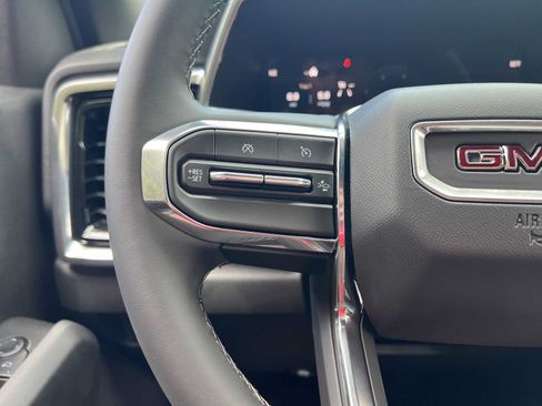 New 2026 GMC Canyon Elevation w/ Convenience Package RWD image 10
