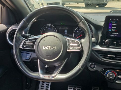 Used 2023 Kia Forte GT-Line image 17