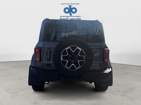 Used 2023 Ford Bronco Outer Banks AWD/4WD image 6