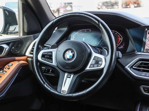 Used 2023 BMW X5 xDrive40i w/ M Sport Package AWD/4WD image 16