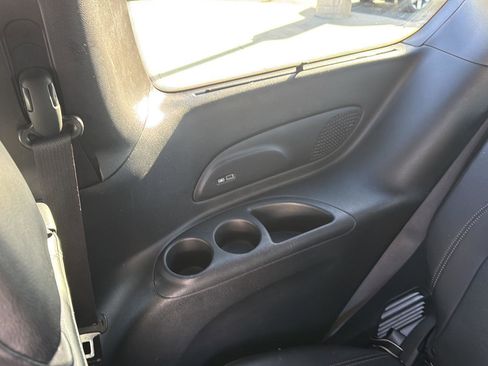 Used 2020 Chrysler Pacifica Touring-L Plus w/ S Appearance Package image 30