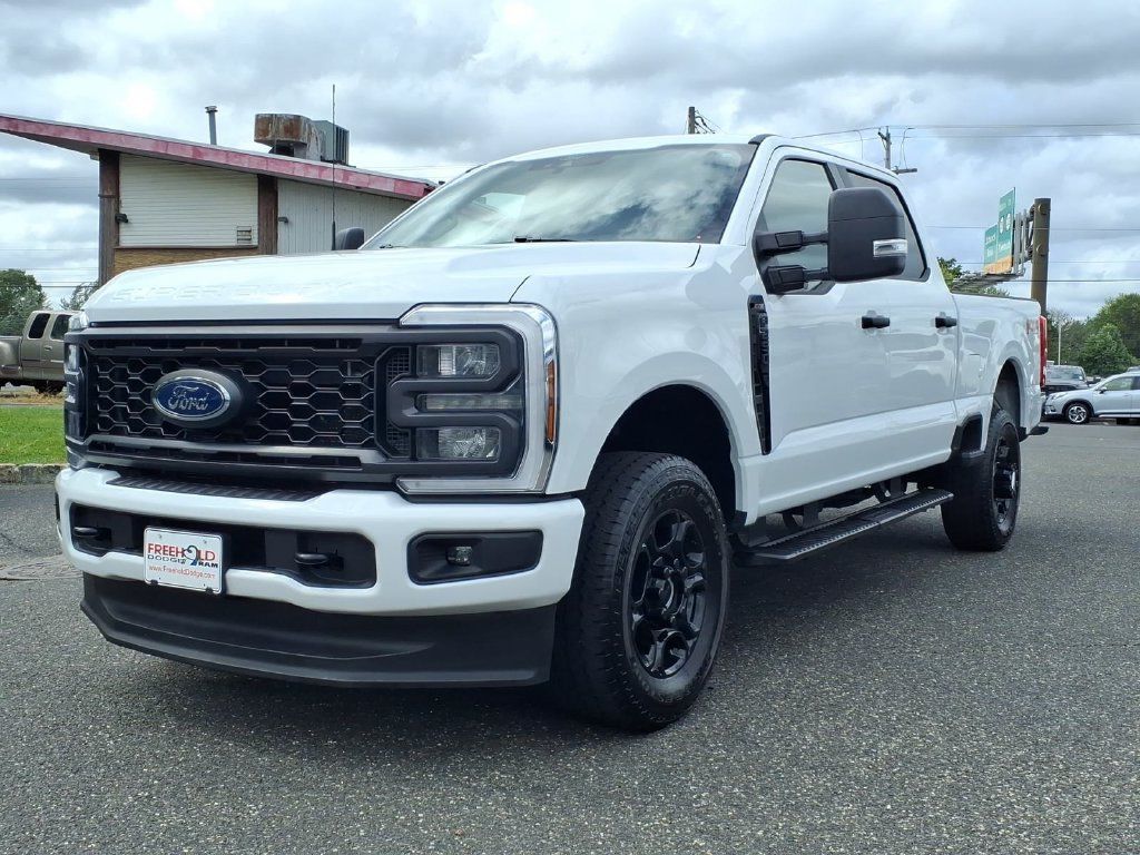 Used 2026 Ford F250 XL w/ STX Appearance Package AWD/4WD image 3