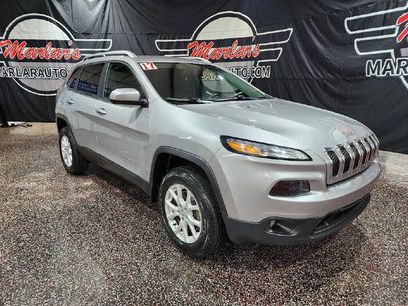 Used 2017 Jeep Cherokee Latitude w/ Comfort/Convenience Group