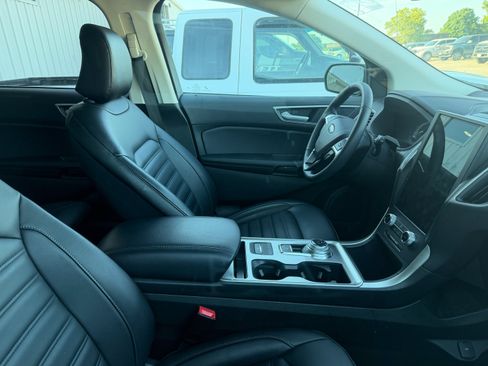 Used 2024 Ford Edge SEL w/ Convenience Package AWD/4WD image 11