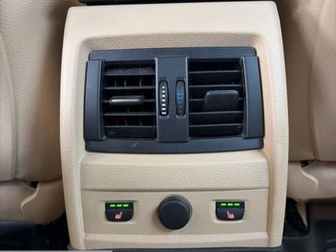 Used 2015 BMW 328i Gran Turismo xDrive image 32