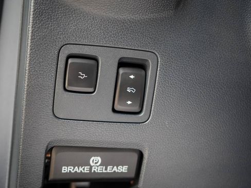Used 2022 Ford F350 Platinum AWD/4WD image 22