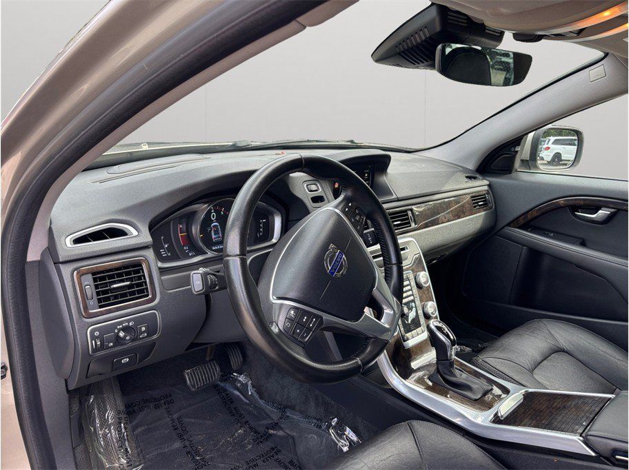 Used 2016 Volvo XC70 T5 Platinum AWD/4WD image 6