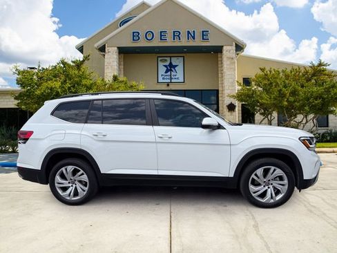 Used 2023 Volkswagen Atlas SE FWD image 6