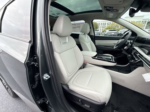New 2026 Hyundai Tucson Limited image 26