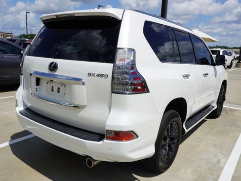 Used 2023 Lexus GX 460 Premium w/ Premium Package AWD/4WD image 5