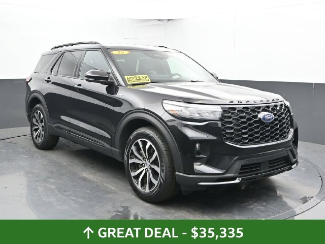 Used 2025 Ford Explorer ST-Line AWD/4WD image 7