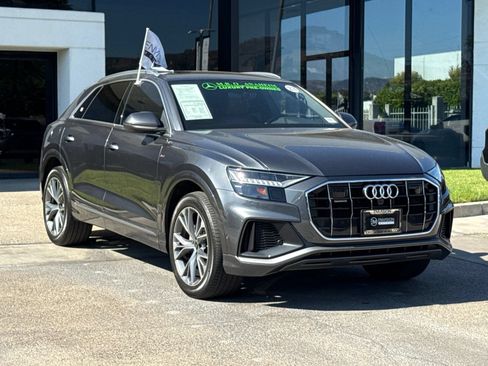 Used 2023 Audi Q8 Premium Plus w/ Premium Plus Package AWD/4WD image 8