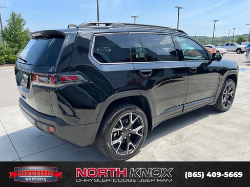 New 2026 Jeep Cherokee Overland w/ Advanced Pro Tech Group AWD/4WD image 20