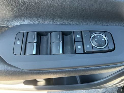 Certified 2024 Toyota Prius Prime FWD image 26