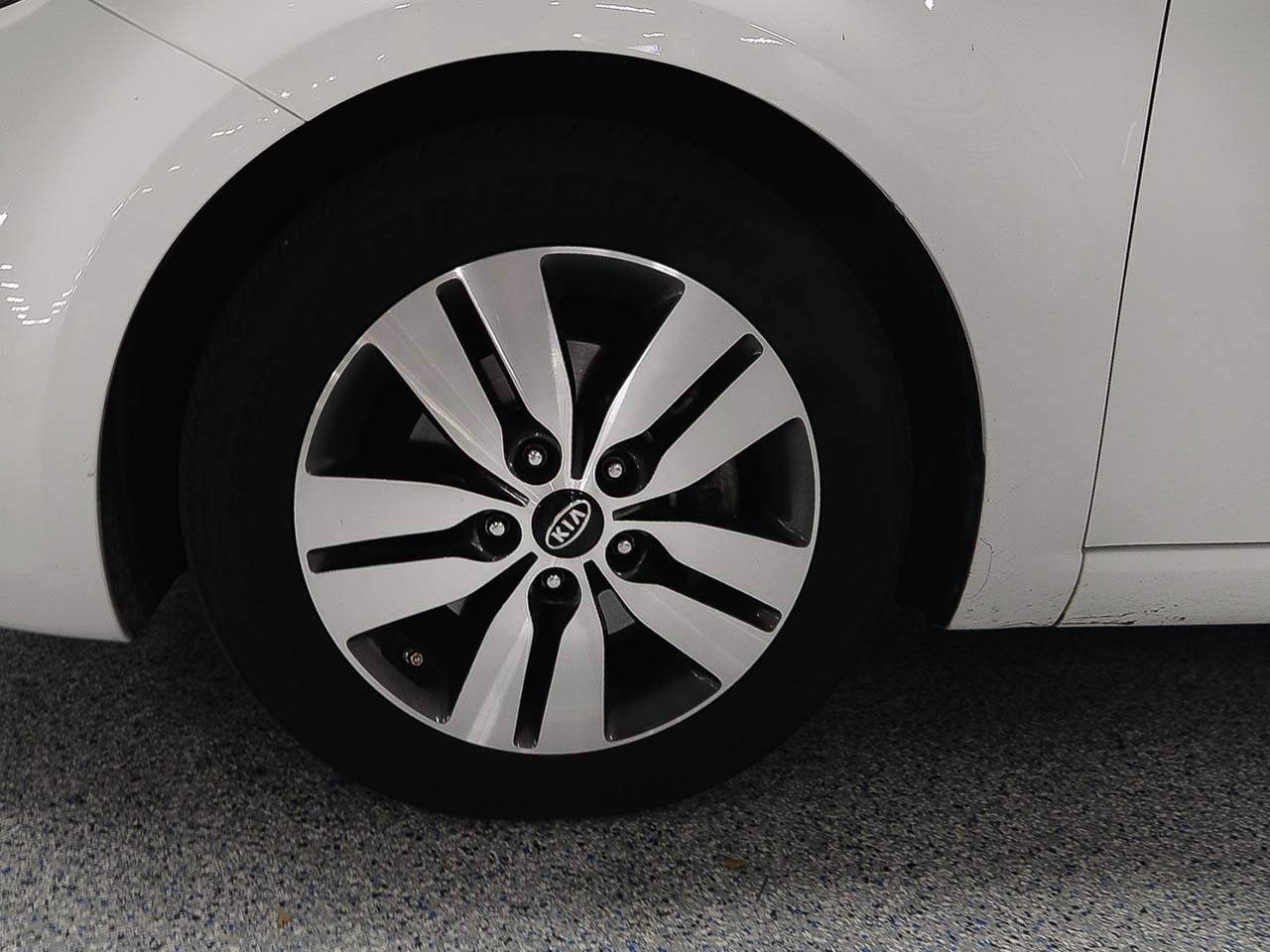 Used 2013 Kia Forte Koup EX FWD image 6