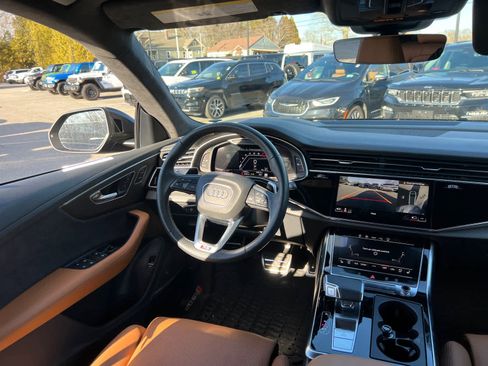Used 2022 Audi RS Q8 w/ Carbon Optic Package image 36