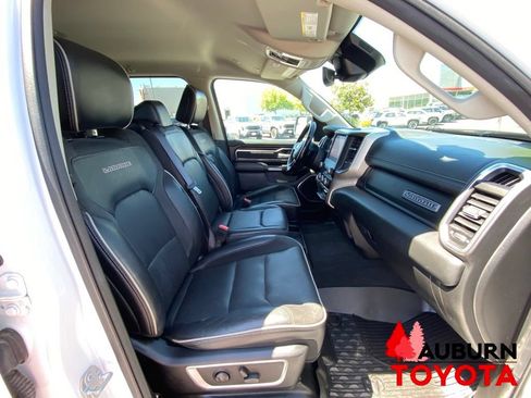 Used 2022 RAM 1500 Laramie AWD/4WD image 15
