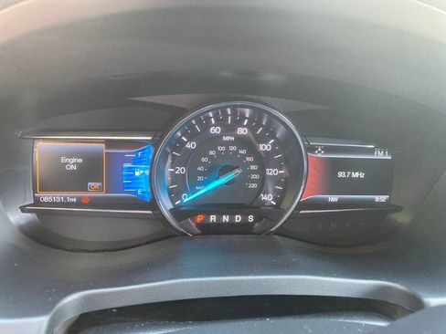 Used 2017 Ford Explorer Limited w/ Equipment Group 301A AWD/4WD image 18