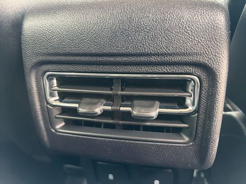 Used 2023 Lincoln Corsair FWD w/ Equipment Group 101A image 39