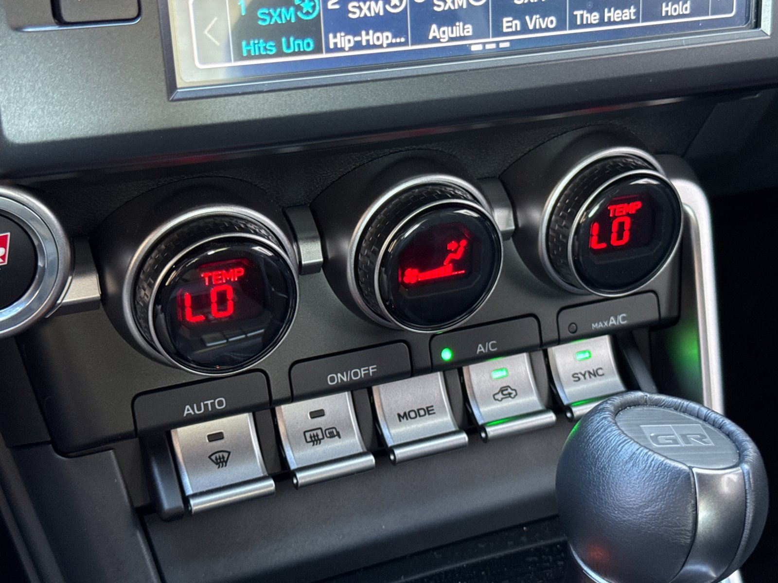 Used 2025 Toyota GR86 Premium RWD image 17