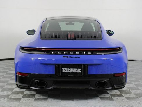 Used 2025 Porsche 911 Carrera image 6