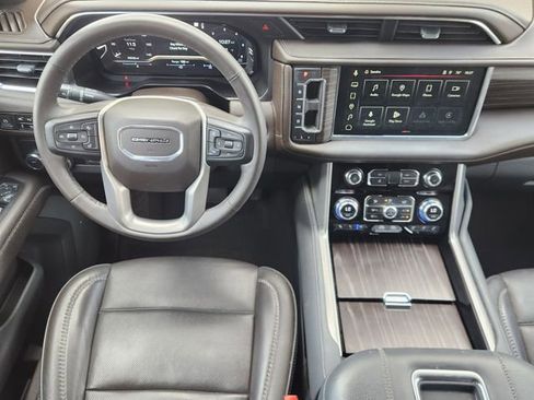 Used 2023 GMC Yukon Denali w/ Max Trailering Package image 27