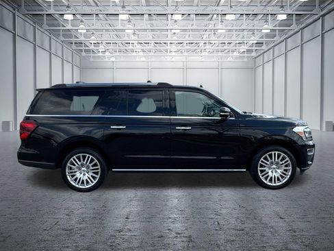 Used 2024 Ford Expedition Max Limited AWD/4WD image 8