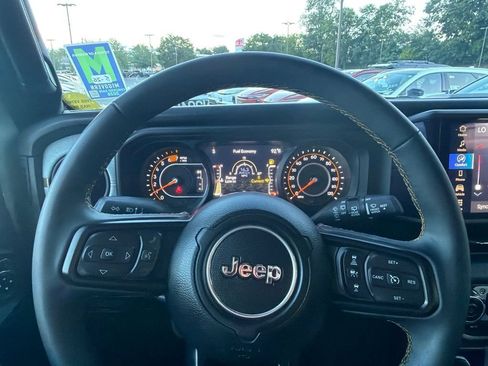 Used 2024 Jeep Wrangler Unlimited Sport AWD/4WD image 23