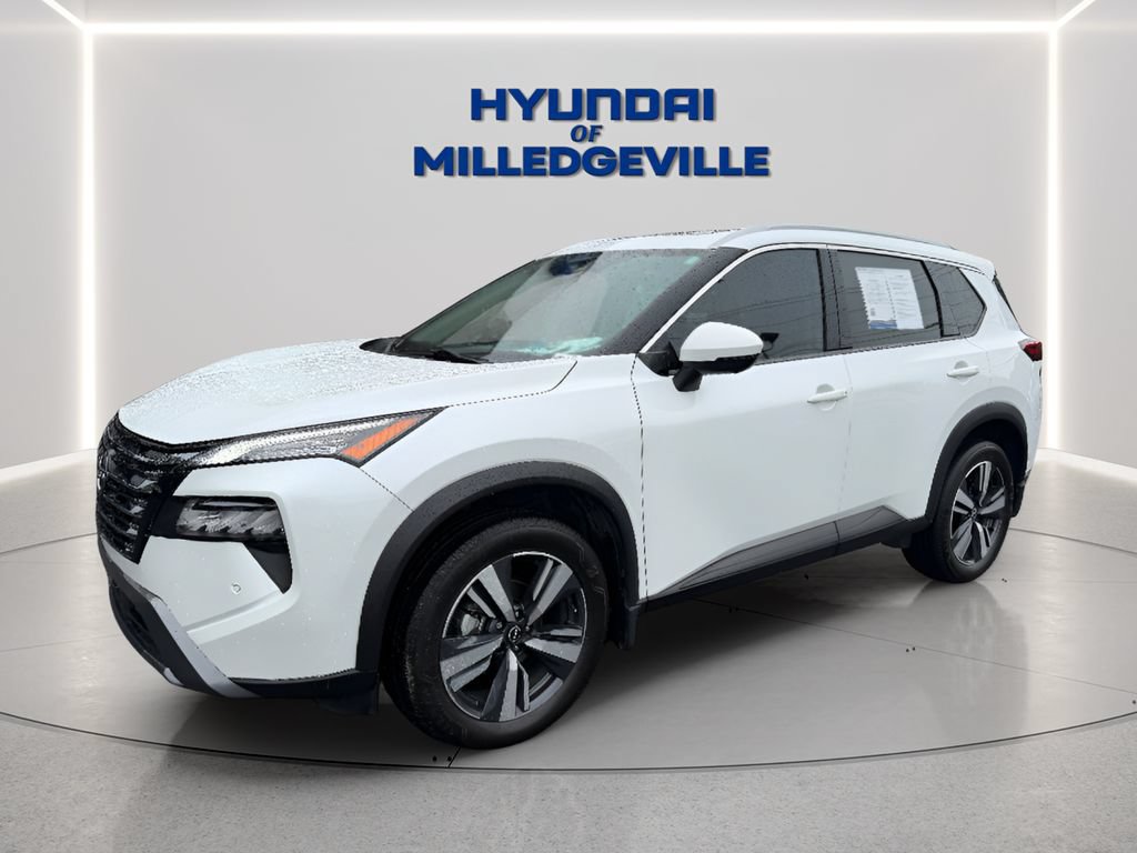 Used 2024 Nissan Rogue SL w/ SL Premium Package FWD image 1