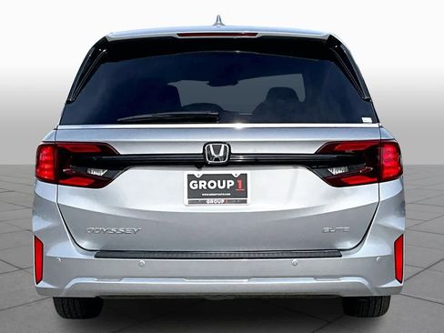 New 2026 Honda Odyssey Elite image 4