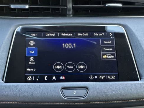 Used 2023 Cadillac XT4 Sport w/ Sun And Sound Package AWD/4WD image 12