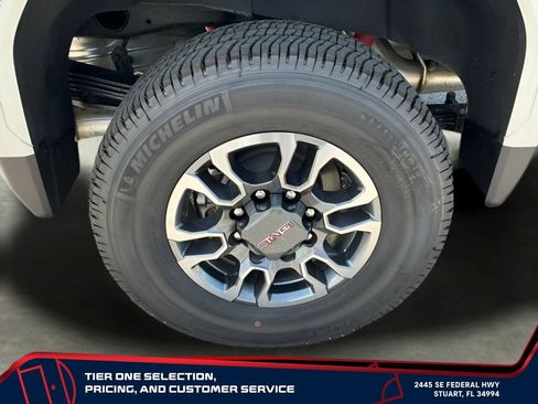 New 2026 GMC Sierra 2500 SLT w/ SLT Premium Package AWD/4WD image 43