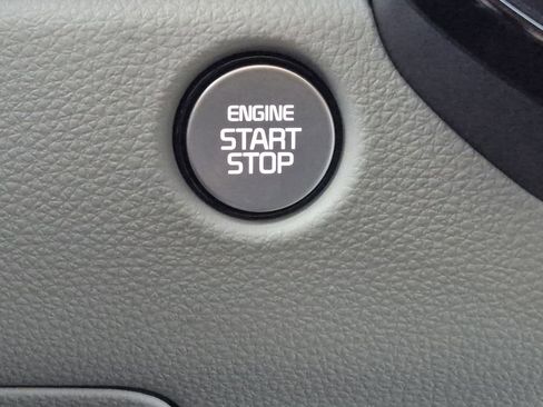 New 2026 Kia Carnival EX image 26