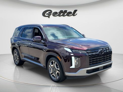Used 2024 Hyundai Palisade Limited FWD image 3