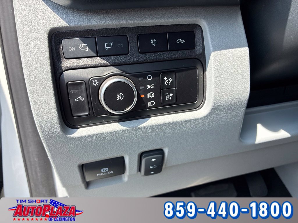 Used 2024 Ford F350 Limited w/ FX4 Off-Road Package AWD/4WD image 24