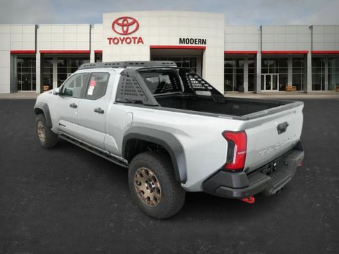 New 2025 Toyota Tacoma 4x4 Double Cab Hybrid image 13