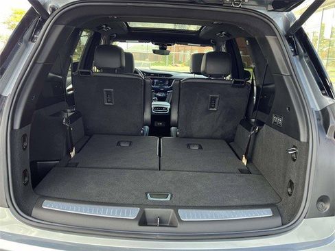 Certified 2024 Cadillac XT6 Premium Luxury w/ Platinum Package image 10