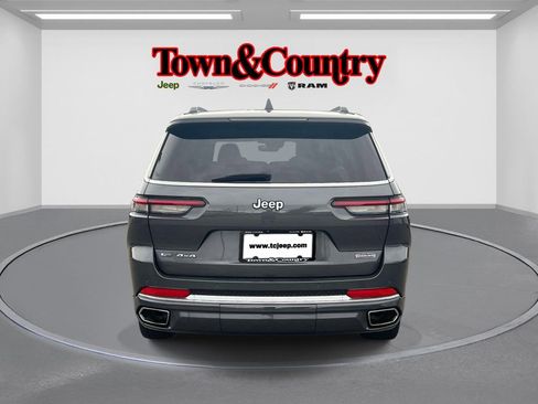 Certified 2022 Jeep Grand Cherokee L Overland AWD/4WD image 6