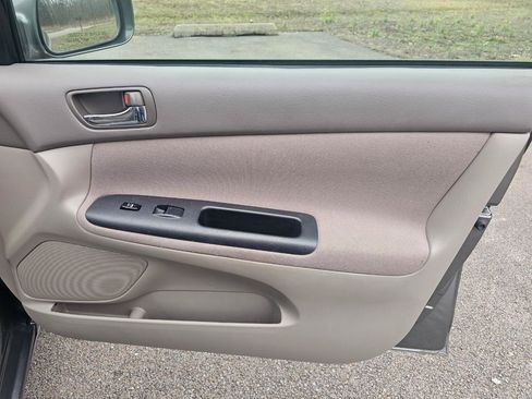 Used 2006 Toyota Camry XLE image 17