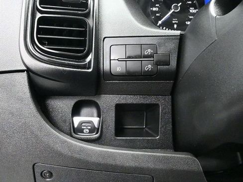 Used 2024 RAM ProMaster 2500 w/ Convenience Group FWD image 21