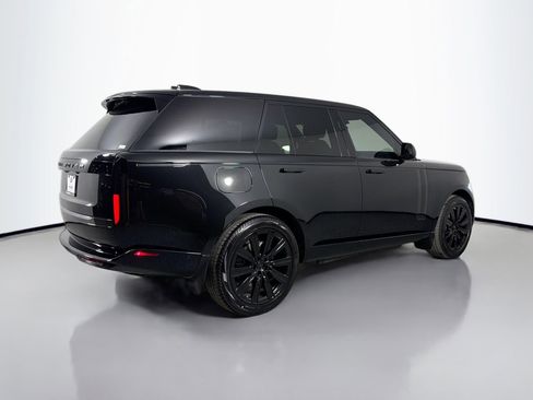 New 2026 Land Rover Range Rover SE image 5