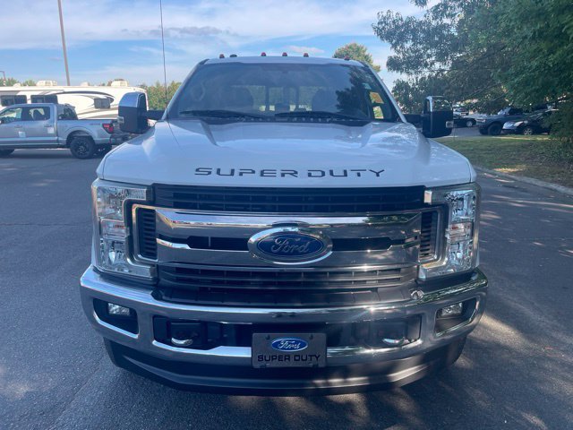 Used 2017 Ford F250 XLT w/ XLT Premium Package AWD/4WD image 8