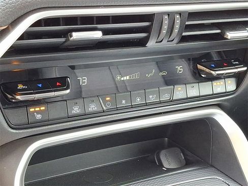 Used 2025 MAZDA CX-90 3.3 Turbo w/ Preferred Package image 18