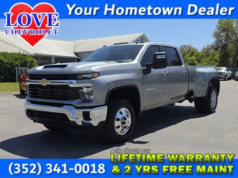New 2026 Chevrolet Silverado 3500 LT AWD/4WD image 1
