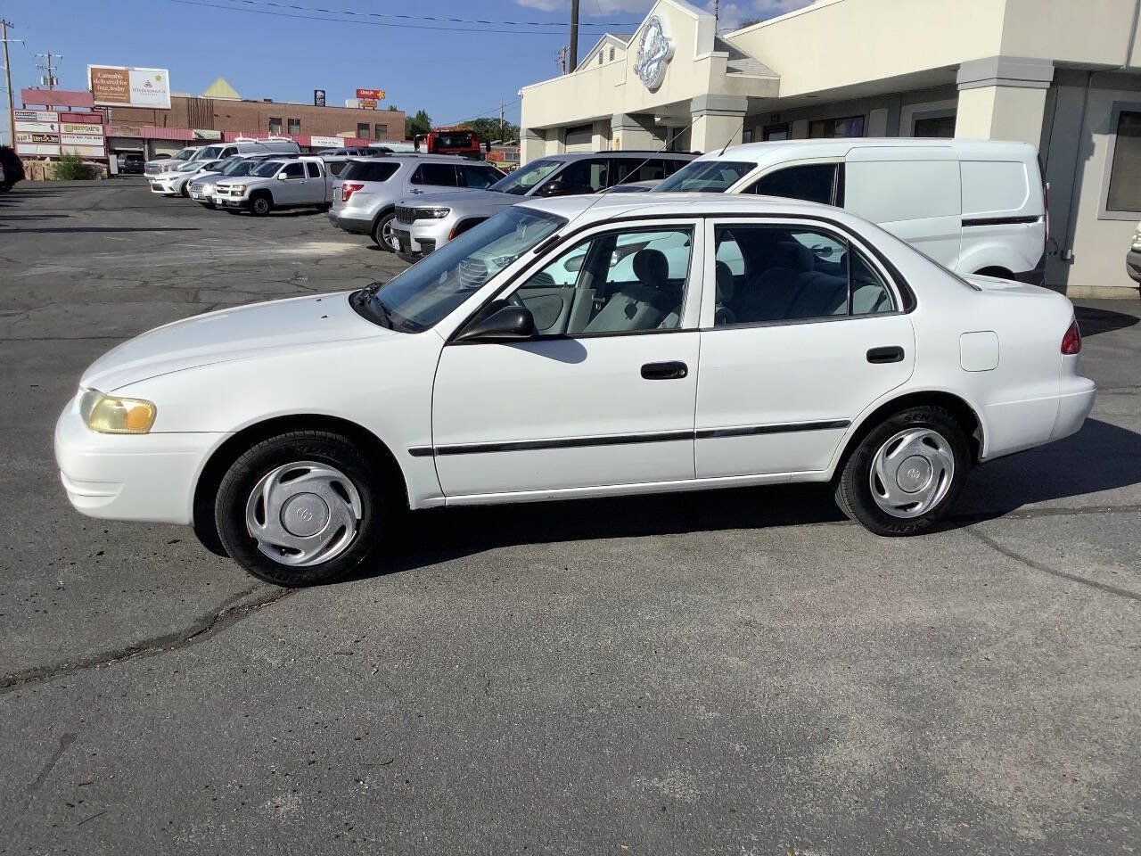 Used 2000 Toyota Corolla VE FWD image 16